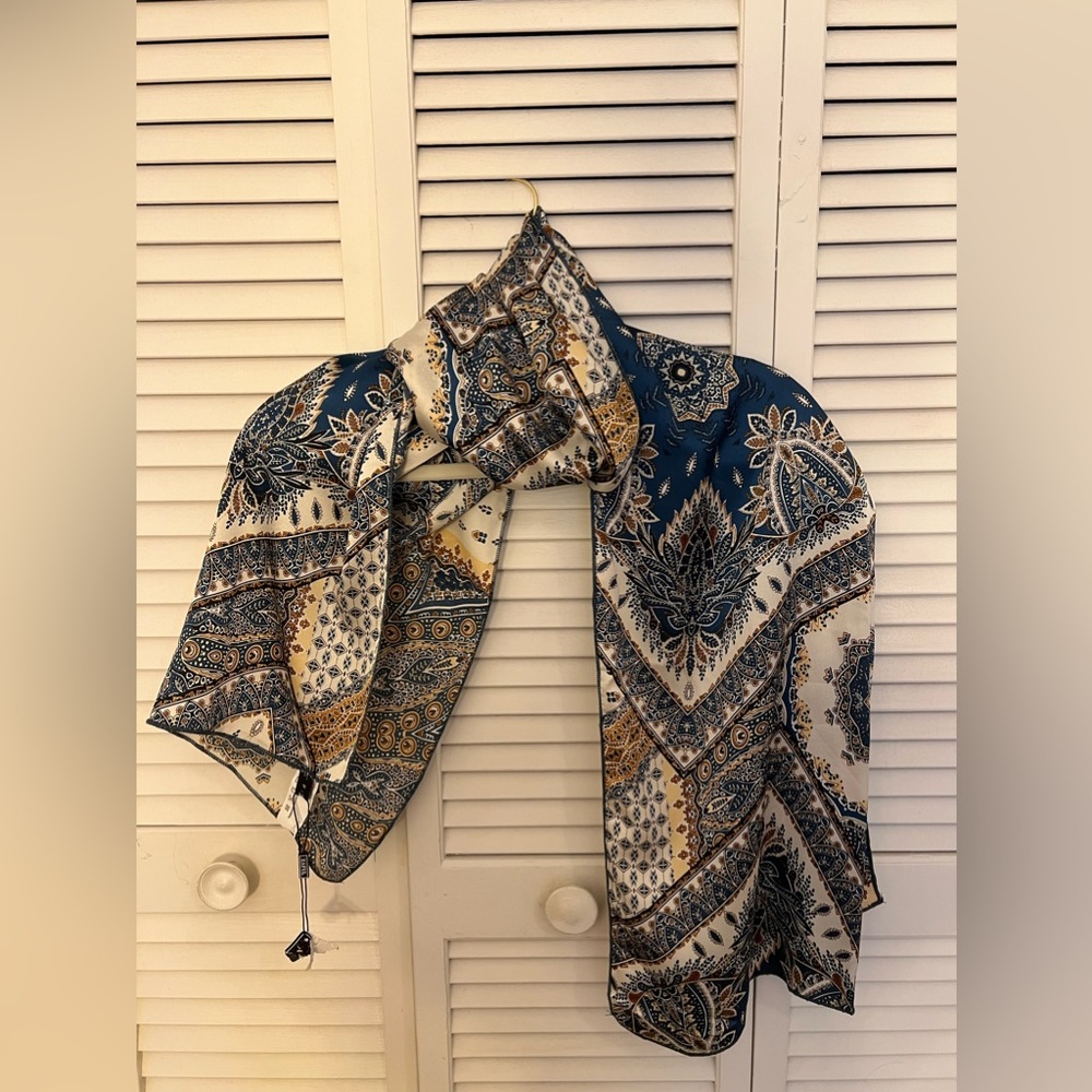 Beautiful scarf/top from Zaful